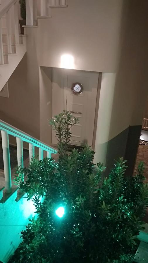 Iris Deluxe Suites 2 Καβάλα Εξωτερικό φωτογραφία