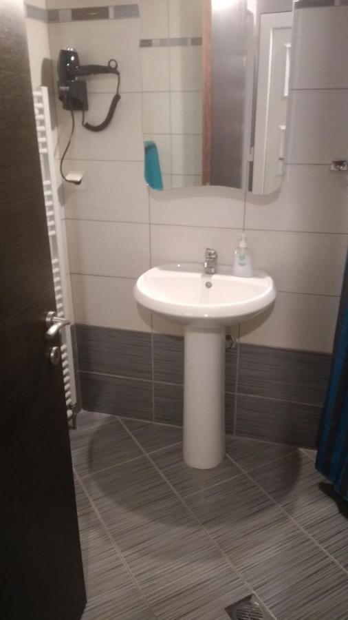 Iris Deluxe Suites 2 Καβάλα Εξωτερικό φωτογραφία