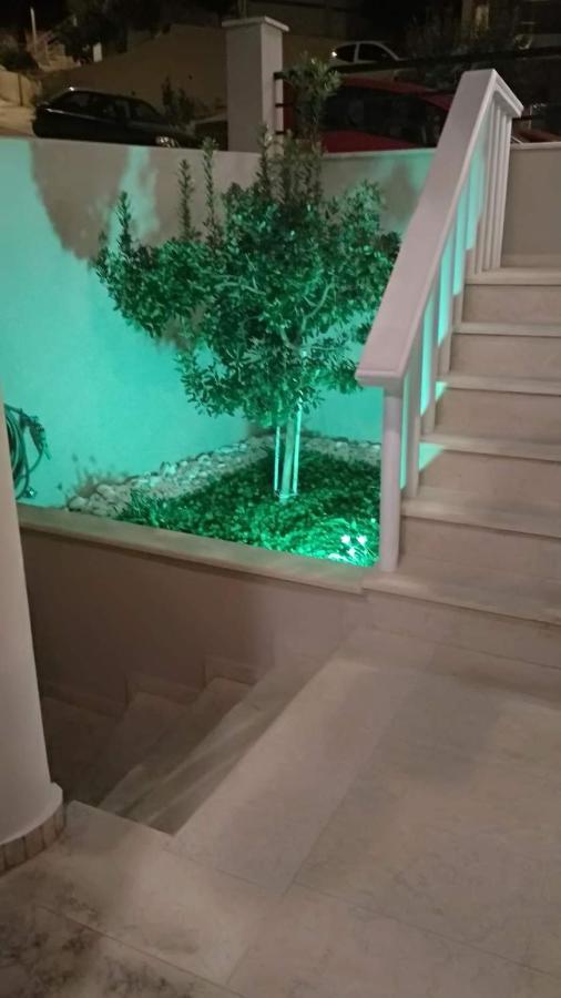 Iris Deluxe Suites 2 Καβάλα Εξωτερικό φωτογραφία