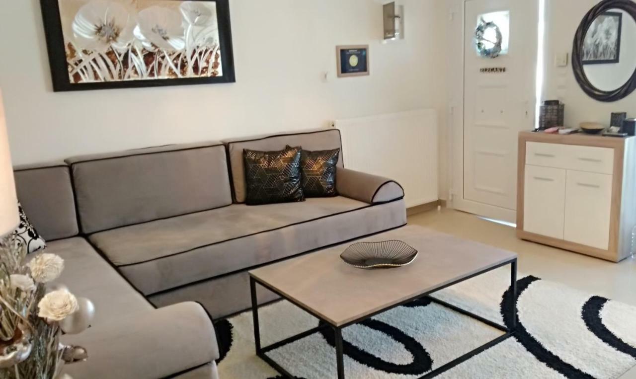 Iris Deluxe Suites 2 Καβάλα Εξωτερικό φωτογραφία